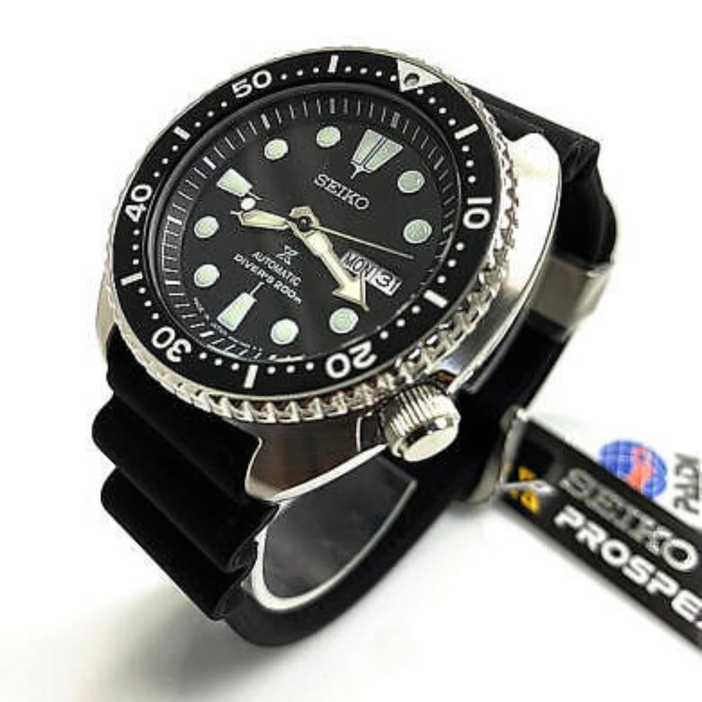Men's Seiko Prospex Turtle Automatic Diver's Watch - Picture 1 of 3
